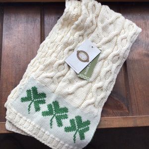 NWT Merino wool scarf